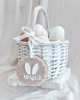 Scalloped round Easter tag
