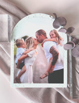 Stone arch freestanding photo block