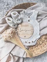 Botanical pregnancy announcement plaque