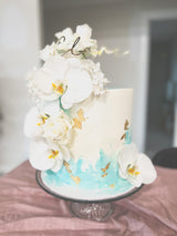 Double layered floating cake topper